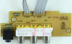 Bush LCD27TV006HD - Side AV - 05TA051D